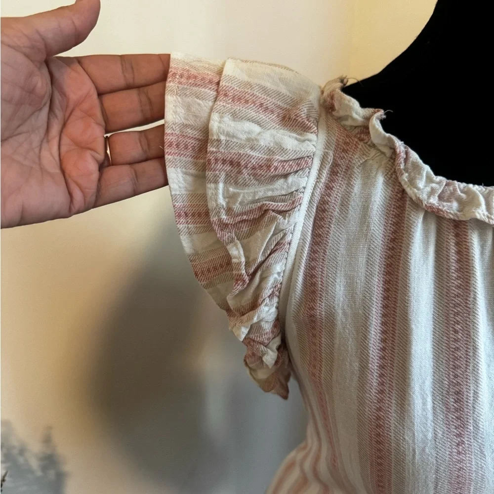 Striped Ruffle Sleeve Top - Picture 3 of 3